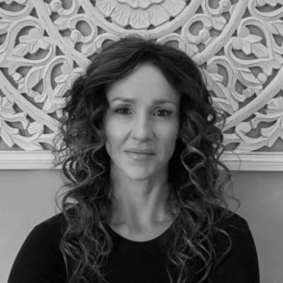 Dr Jill MacK