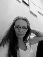 Matilde Tomat - The Resting Tree - IB, Dip.Couns., MBACP Matilde Tomat - The Resting Tree - IB, Dip.Couns., MBACP