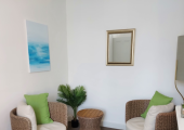 A safe space to pause, relax and share your issues and worries based in Knutsford.