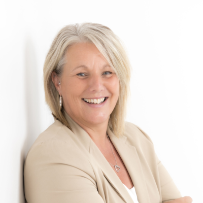 Lynne East