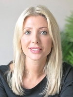 Gina Easom MBCAP, PG DIP, PGCE, BSc (Hons) Gina Easom MBCAP, PG DIP, PGCE, BSc (Hons)