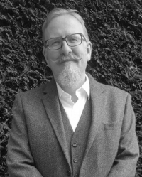 Mark Phillips Dip.Couns, Dip.CBT, MBACP Registered Mark Phillips Dip.Couns, Dip.CBT, MBACP Registered