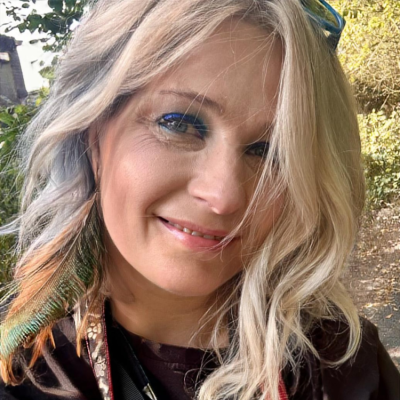 Dr Claire Bloxsom