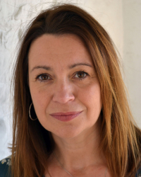 Liz Boote-Smith, BA (Hons), Dip, Couns. MBACP Liz Boote-Smith, BA (Hons), Dip, Couns. MBACP