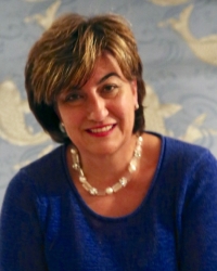 Gina Bate - Counsellor & Psychotherapist Registered MBACP Dip.H.E. Gina Bate - Counsellor & Psychotherapist Registered MBACP Dip.H.E.