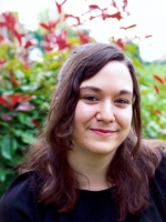 Karen Hammond, Play Therapist, BAPT (Accred), MSc, BA (Hons) Karen Hammond, Play Therapist, BAPT (Accred), MSc, BA (Hons)