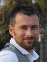 Richard Mason Smith FdA MBACP MNCS (Accred) Richard Mason Smith FdA MBACP MNCS (Accred)