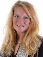 Julie Lovett, AdDip, (MBACP) Julie Lovett, AdDip, (MBACP)