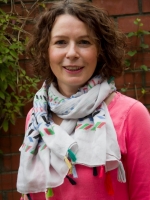 Genevieve Lowes, Child & Adolescent Psychotherapist Genevieve Lowes, Child & Adolescent Psychotherapist