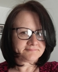 Linda Nunn BA (Hons) in Counselling MNCS (Accredited) Linda Nunn BA (Hons) in Counselling MNCS (Accredited)