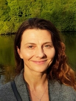 Ofelia Ash BSc (Hons) Person-Centred Counselling MBACP Ofelia Ash BSc (Hons) Person-Centred Counselling MBACP