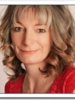 Francesca Kerr. UKCP (Accred), MBACP, GHR (Accred),BSc Criminology Francesca Kerr. UKCP (Accred), MBACP, GHR (Accred),BSc Criminology
