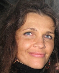 Anett Fenyvesi MBPsS CE BA Hons, Psy MSc, CBT PgDip Anett Fenyvesi MBPsS CE BA Hons, Psy MSc, CBT PgDip