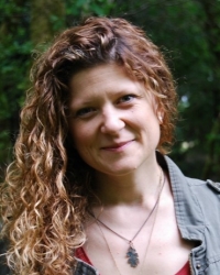 Lea Kendall BA (Hons) Dip Couns. Reg BACP Lea Kendall BA (Hons) Dip Couns. Reg BACP