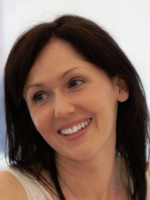 Dr Kerry Ashton-Shaw BSC. (hons), MSc., D.Clin.Psych., AFBPsS HCPC Registered Dr Kerry Ashton-Shaw BSC. (hons), MSc., D.Clin.Psych., AFBPsS HCPC Registered