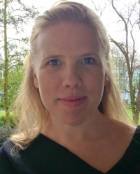 Suzanne Hay Suzanne Hay