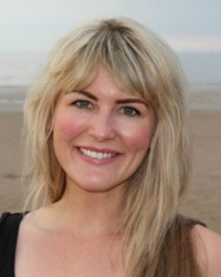 Dr Jessica McCarrick Dr Jessica McCarrick