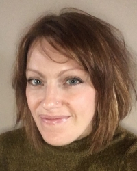 Emma Chapman - MBACP (Reg) MA Clinical Counselling. Adults, Couples & Teenagers Emma Chapman - MBACP (Reg) MA Clinical Counselling. Adults, Couples & Teenagers
