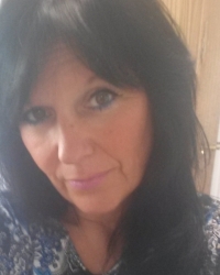 Tracey Rayner (Dips. Therapeutic Counsellor, MBACP) Tracey Rayner (Dips. Therapeutic Counsellor, MBACP)