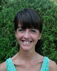 Sally Craig. Integrative Counsellor, CBT and Sand Play. MBACP Sally Craig. Integrative Counsellor, CBT and Sand Play. MBACP