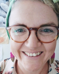 Dr. Sarah Madigan, Child and Adult Clinical Psychologist (DClinPsy, BSc Hons) Dr. Sarah Madigan, Child and Adult Clinical Psychologist (DClinPsy, BSc Hons)