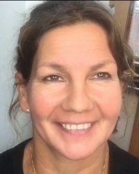 Sian Baker - Psychotherapist and Coach Sian Baker - Psychotherapist and Coach