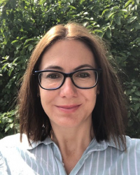 Leanne Theron, BA(Hons), Registered MBACP, Partner at the Practice Leanne Theron, BA(Hons), Registered MBACP, Partner at the Practice