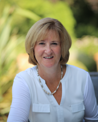 Alison Halls MBACP PG Dip Counselling &Psychotherapy Alison Halls MBACP PG Dip Counselling &Psychotherapy