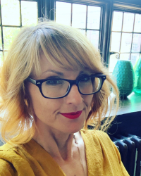 Jen Bellanich, Psychotherapist. MA, BA Psych (Hons), PgDip., MBACP Jen Bellanich, Psychotherapist. MA, BA Psych (Hons), PgDip., MBACP