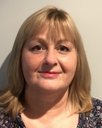 Lindsey Robinson Psychotherapist & Counsellor Lindsey Robinson Psychotherapist & Counsellor