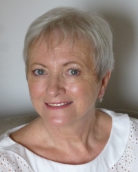 Margaret (Sharon) Curry) MBACP (Accred) Margaret (Sharon) Curry) MBACP (Accred)