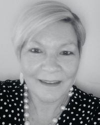 Nicola Walker BABCP Accredited, UKCP Registered Psychotherapist Nicola Walker BABCP Accredited, UKCP Registered Psychotherapist