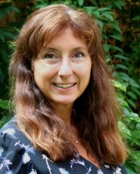 Amelia Jeans - MBACP, UKCP Psychotherapist & Supervisor Amelia Jeans - MBACP, UKCP Psychotherapist & Supervisor