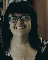 Gillian Hiscock Dip in Therapeutic Counselling MBACP. MNCS (acc) Gillian Hiscock Dip in Therapeutic Counselling MBACP. MNCS (acc)