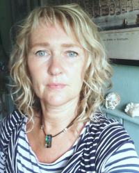 Adele McGarry-Watson HCPC State Registered Art Psychotherapist Adele McGarry-Watson HCPC State Registered Art Psychotherapist