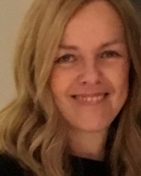 Dr Christine Bonsmann, BACP (Accred), UKCP (Accred), MBPsS, DProf, MSc, MBA Dr Christine Bonsmann, BACP (Accred), UKCP (Accred), MBPsS, DProf, MSc, MBA