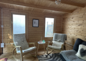 Therapy cabin