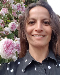 Julia Nussbaum MBACP. Dip.Couns Julia Nussbaum MBACP. Dip.Couns