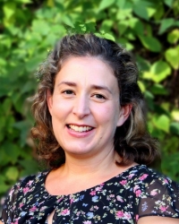 Dr Emma Stevens, DClinPsych, CPsychol Dr Emma Stevens, DClinPsych, CPsychol
