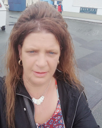 Victoria Crossland (Vicky) integrative counsellor dip MBACP Victoria Crossland (Vicky) integrative counsellor dip MBACP