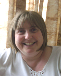 Sue McKelvie, MA, Registered MBACP, MACC -Reg Sue McKelvie, MA, Registered MBACP, MACC -Reg