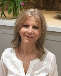 Lynn Palethorpe, Counsellor, Supervisor, Lecturer Lynn Palethorpe, Counsellor, Supervisor, Lecturer