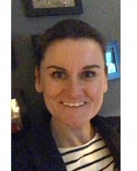 Julie Pose - MBACP(Reg), PGDip, BA(Hons) Julie Pose - MBACP(Reg), PGDip, BA(Hons)