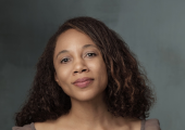     Professional portrait of Ruth Parchment, BABCP Accredited Cognitive Behavioural Therapist specialising in anxiety, OCD and emotional wellbeing.
