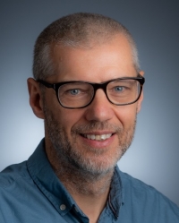 Paul Brown BSc Integrative Counselling (Hons), BSc (Hons.) Psychology, MBACP Paul Brown BSc Integrative Counselling (Hons), BSc (Hons.) Psychology, MBACP