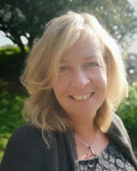 Kate Ferdinand. Registered Member BACP. Dip Couns Kate Ferdinand. Registered Member BACP. Dip Couns