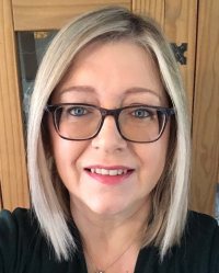 Jackie Ayling Registered MBACP (Snr. Accred) BA (Hons) Jackie Ayling Registered MBACP (Snr. Accred) BA (Hons)