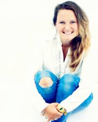 Zsuzsanna Purnell Dip. Con. BSc. Zsuzsanna Purnell Dip. Con. BSc.