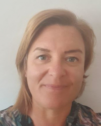 Danni Findlay - Dip HE Humanistic Counsellor, MBACP, BA (Hons), Qualified Coach Danni Findlay - Dip HE Humanistic Counsellor, MBACP, BA (Hons), Qualified Coach