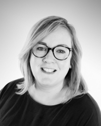Jen Holland MA (Person Centred Psychotherapy) Jen Holland MA (Person Centred Psychotherapy)